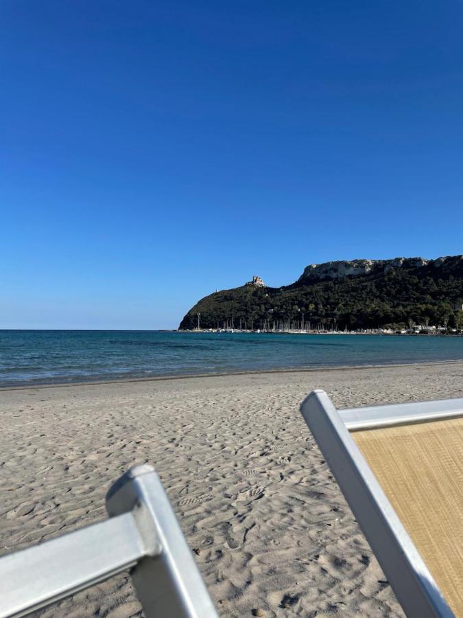 La Casa Di Mia Hotel Каляри Екстериор снимка